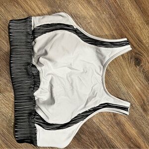 Alo Women's Black and White Sports Bra